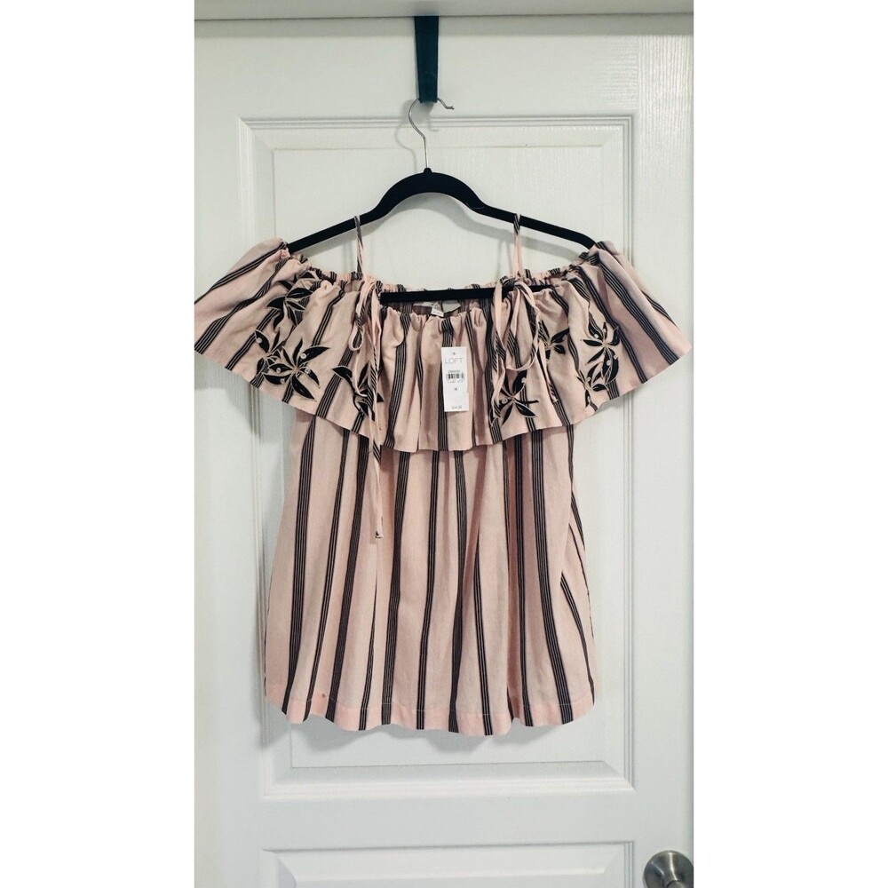 NWT Loft Medium Cold Shoulder Top Cotton Embroidered